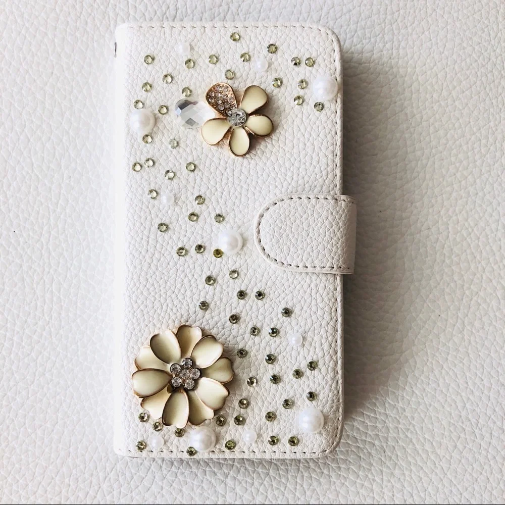 iPhone 6 Chic white Case w/ card slots